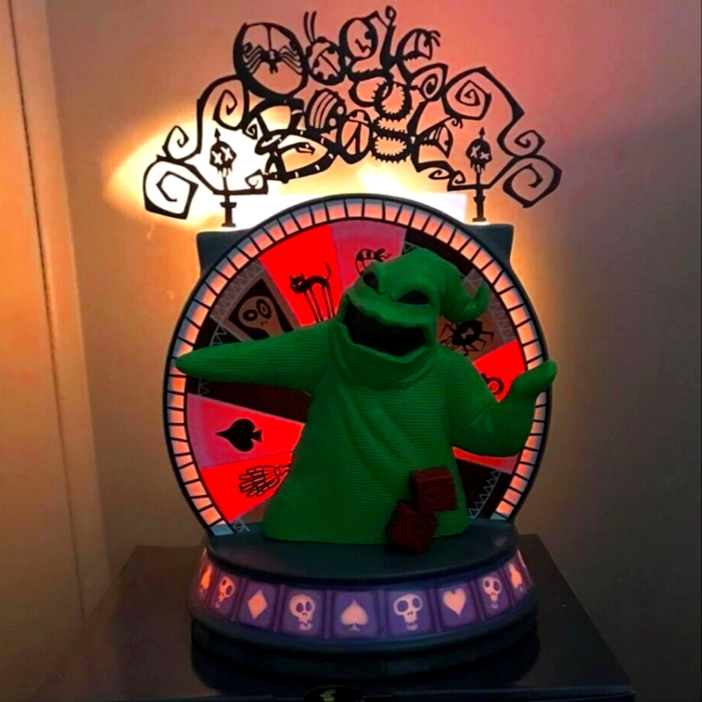 Oogie boogie candle warmer